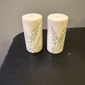 Bee and Willow Springfield Floral‎ Salt and Pepper Shakers